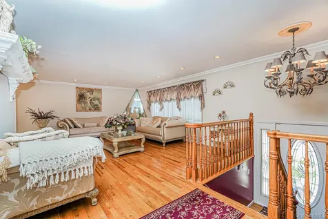 29 S Drum Street Staten Island NY 10309