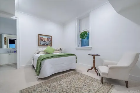 1 Palma Terrace East Hampton NY 11937