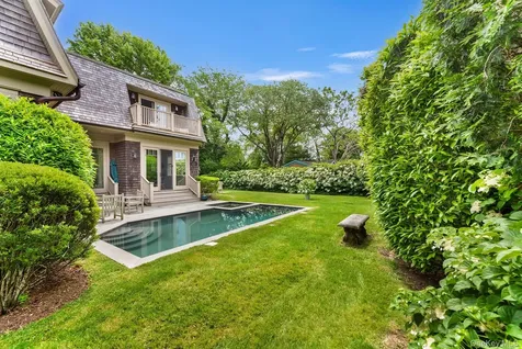 1 Palma Terrace East Hampton NY 11937