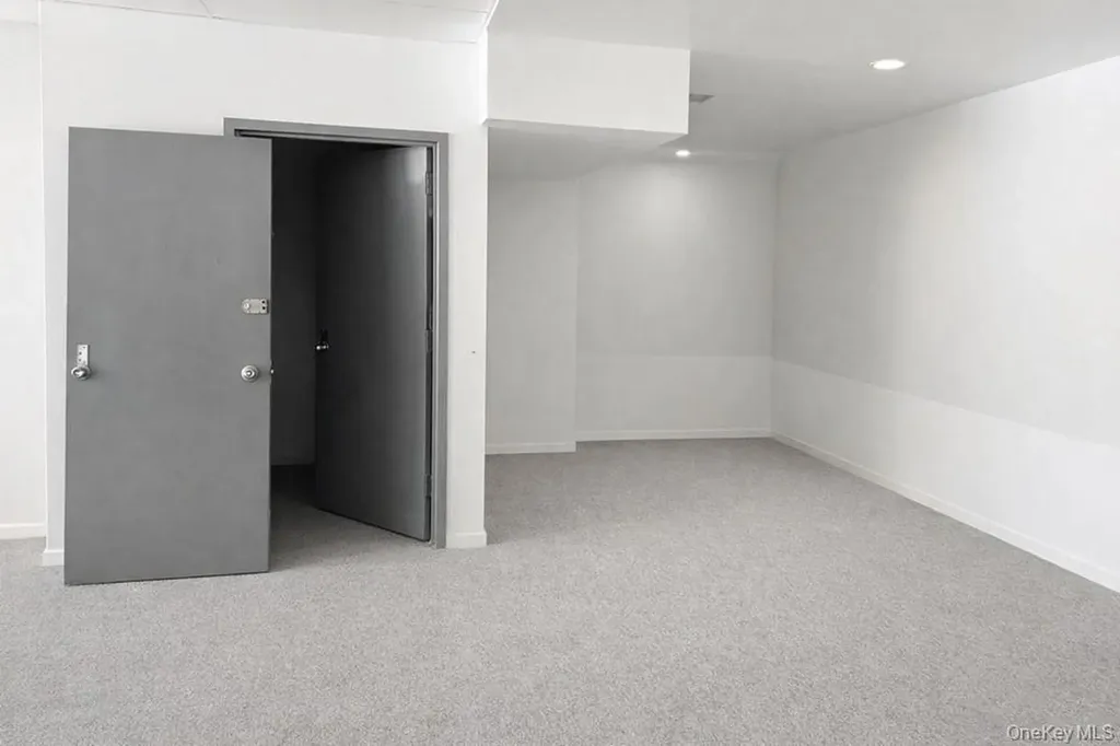 13621 41st Avenue Flushing NY 11355