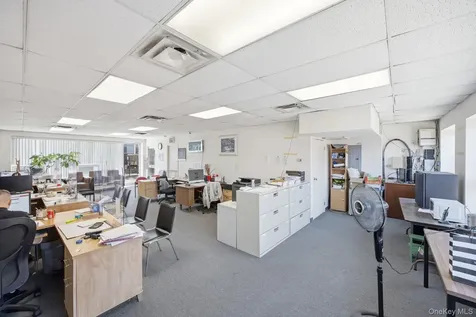 13621 41st Avenue Flushing NY 11355
