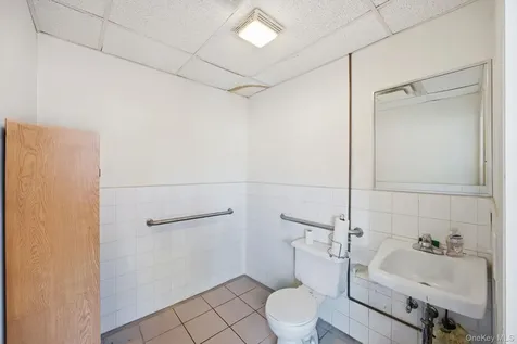 13621 41st Avenue Flushing NY 11355