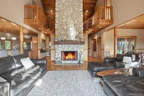 110 German Hill Road Shohola PA 18458