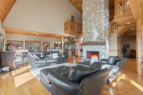 110 German Hill Road Shohola PA 18458