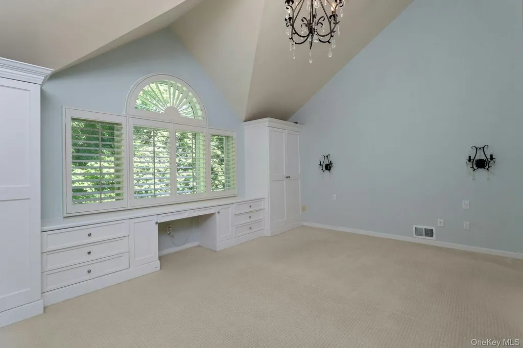 102 Boulder Ridge Road Scarsdale NY 10583
