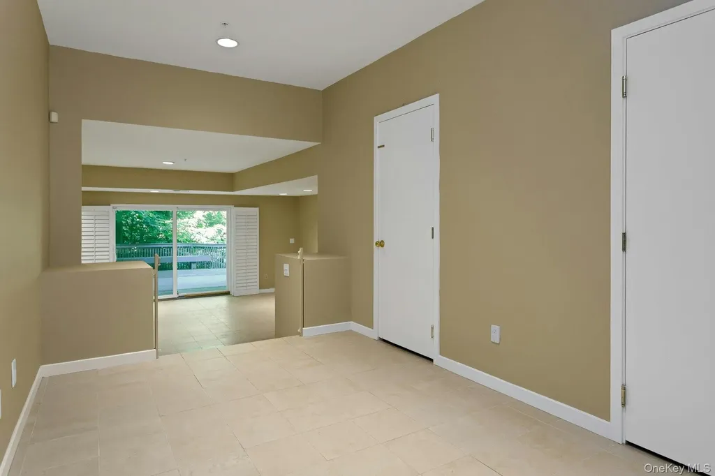102 Boulder Ridge Road Scarsdale NY 10583
