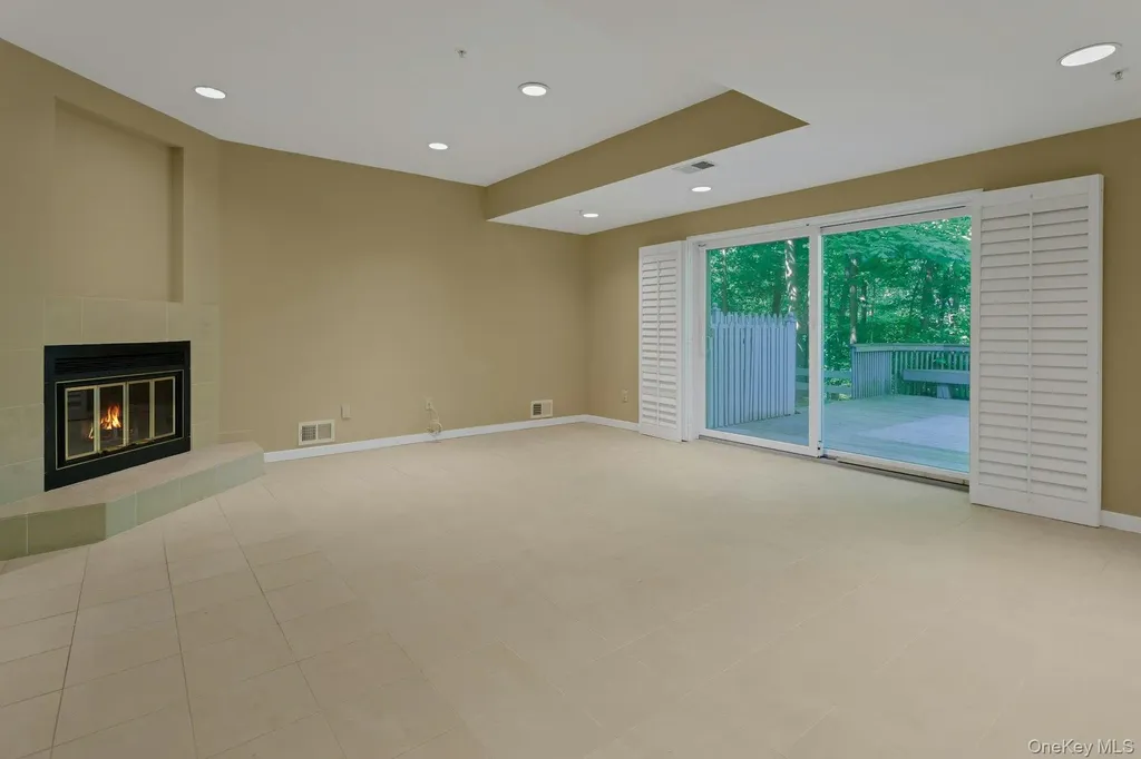 102 Boulder Ridge Road Scarsdale NY 10583