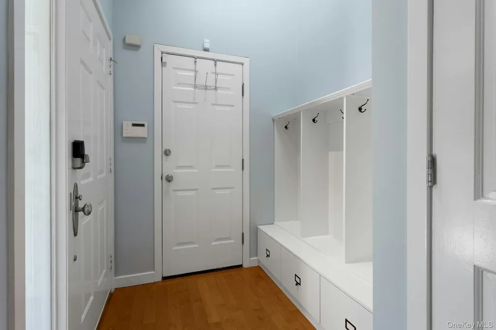 102 Boulder Ridge Road Scarsdale NY 10583