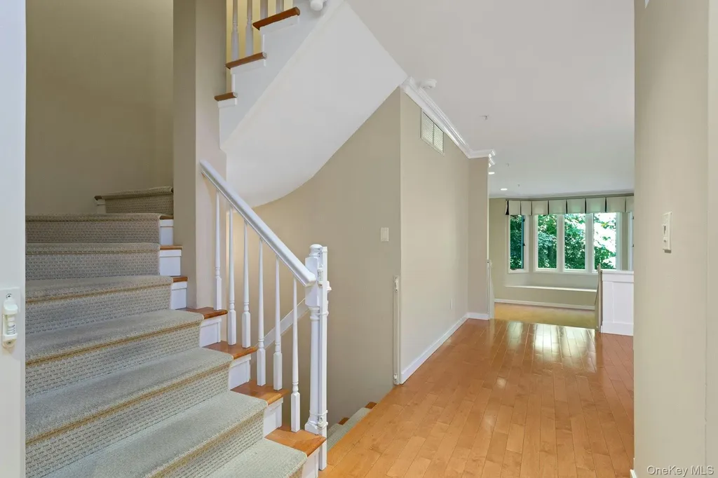 102 Boulder Ridge Road Scarsdale NY 10583