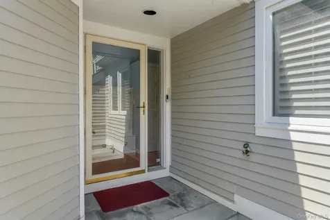 102 Boulder Ridge Road Scarsdale NY 10583