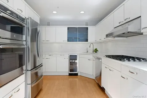 102 Boulder Ridge Road Scarsdale NY 10583