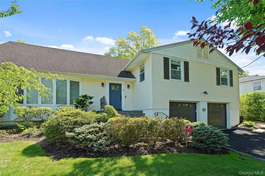 97 Hanson Lane New Rochelle NY 10804