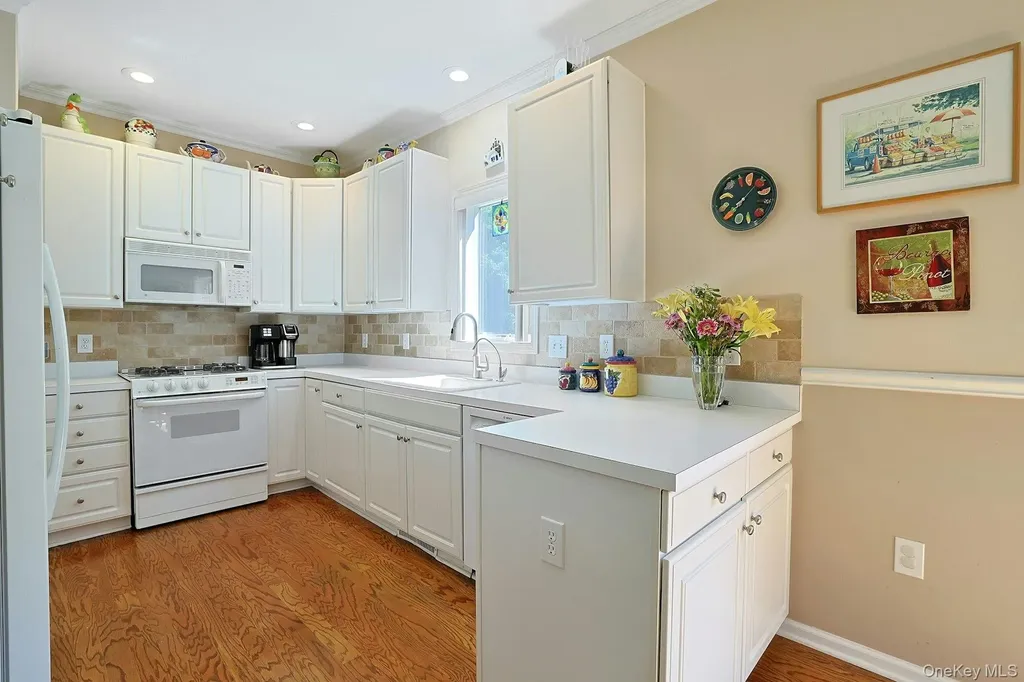 61 Leif Boulevard Congers NY 10920