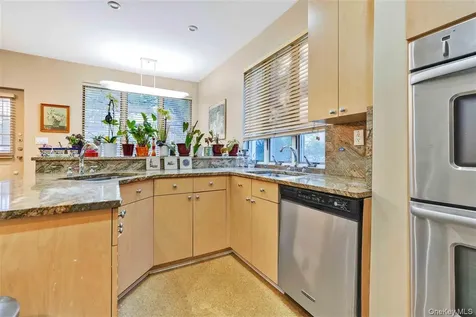 84-21 Beverly Road Kew Gardens NY 11415