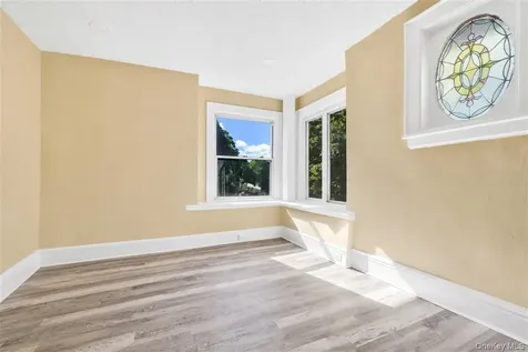 84-21 Beverly Road Kew Gardens NY 11415