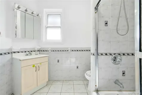 84-21 Beverly Road Kew Gardens NY 11415