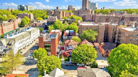 84-21 Beverly Road Kew Gardens NY 11415