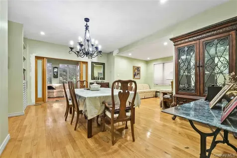 84-21 Beverly Road Kew Gardens NY 11415