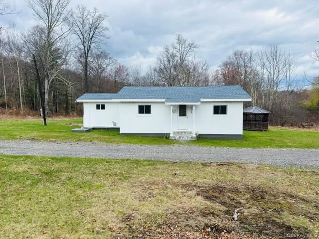 280 Hall Hill Road Ancram NY 12502