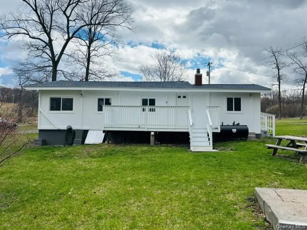 280 Hall Hill Road Ancram NY 12502