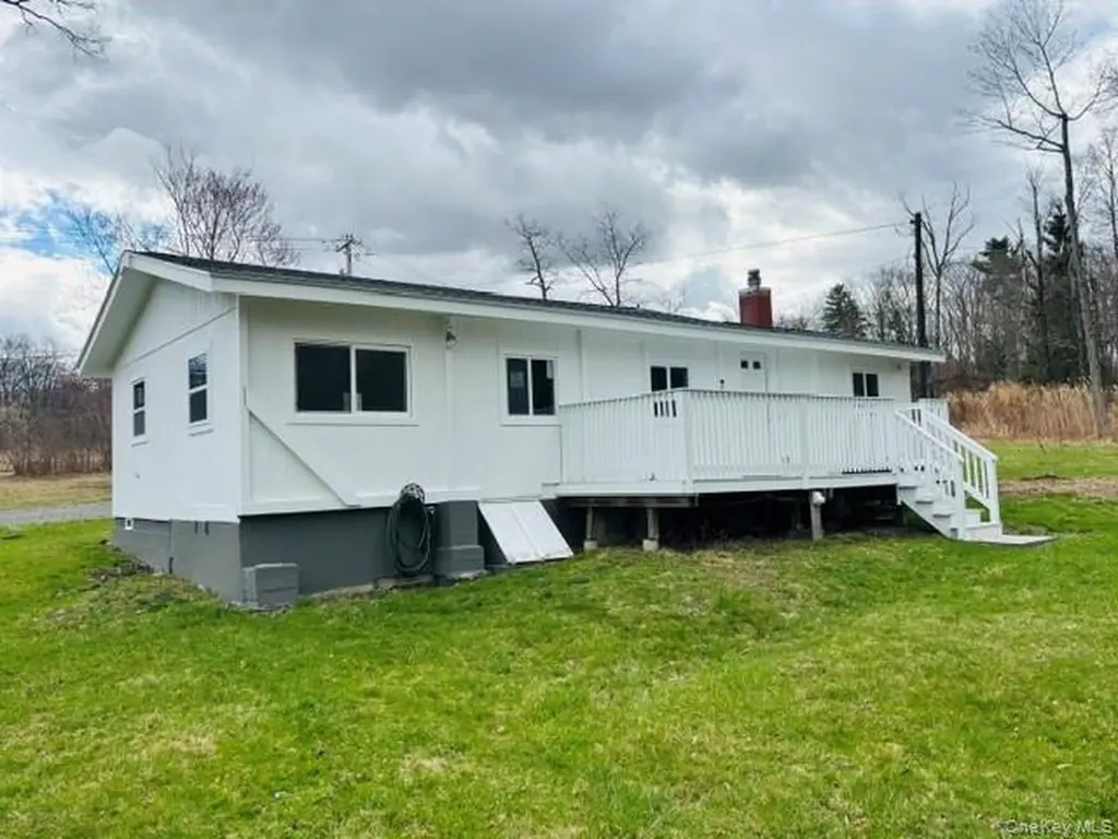 280 Hall Hill Road Ancram NY 12502