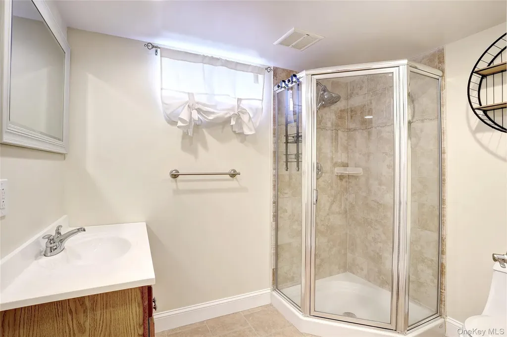8 Wenzel Lane Stony Point NY 10980