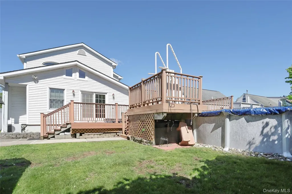 8 Wenzel Lane Stony Point NY 10980