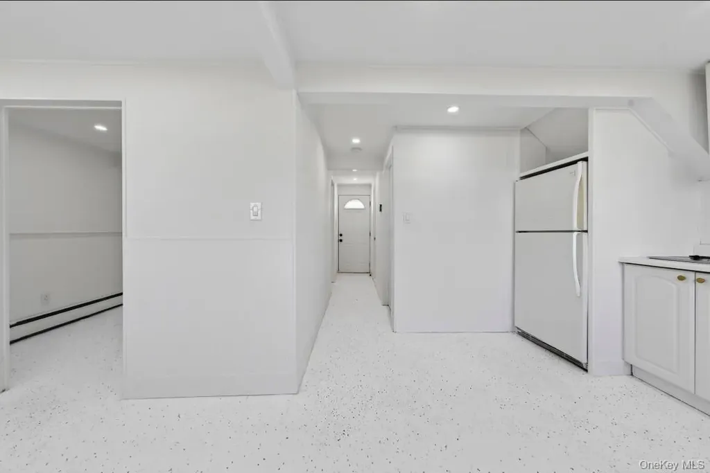 8 Whitebirch Lane Commack NY 11725
