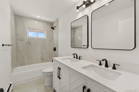8 Whitebirch Lane Commack NY 11725