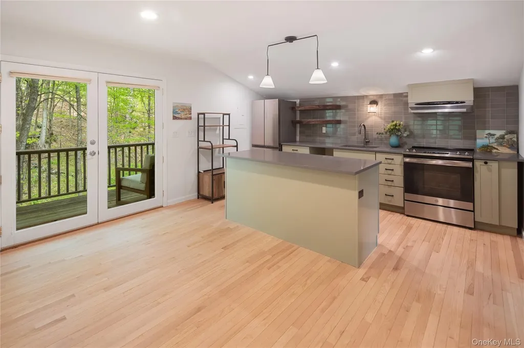 5 S Bedford Road Pound Ridge NY 10576