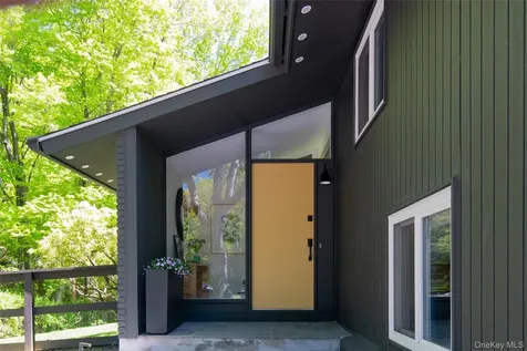5 S Bedford Road Pound Ridge NY 10576