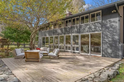 5 S Bedford Road Pound Ridge NY 10576