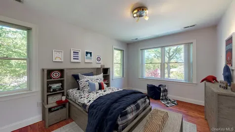 34 Glenwood Road Harrison NY 10528