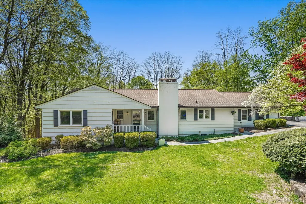 19 Skyview Drive Armonk NY 10504