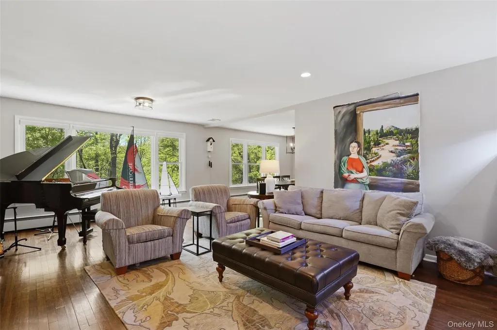 19 Skyview Drive Armonk NY 10504