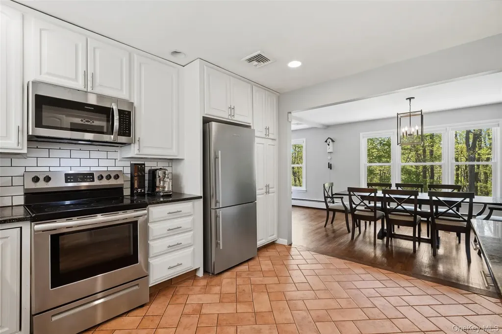 19 Skyview Drive Armonk NY 10504