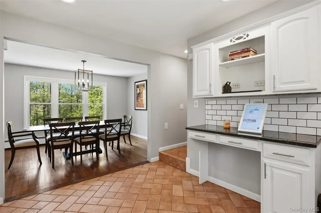 19 Skyview Drive Armonk NY 10504