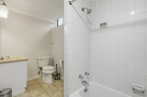 19 Skyview Drive Armonk NY 10504