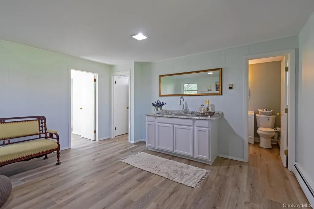 929 Centre Road Rhinebeck NY 12580