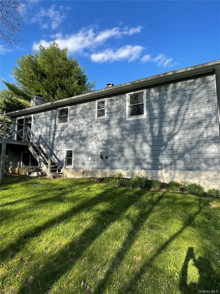 929 Centre Road Rhinebeck NY 12580
