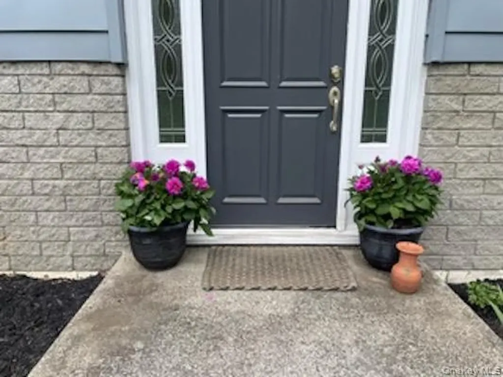 929 Centre Road Rhinebeck NY 12580