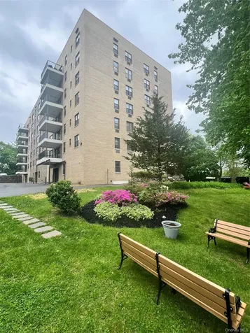 35 Stewart Mount Kisco NY 10549