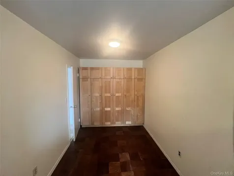 35 Stewart Mount Kisco NY 10549