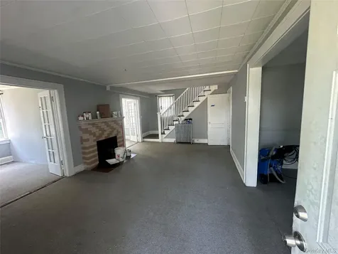 366 Greenwich Street Hempstead NY 11550