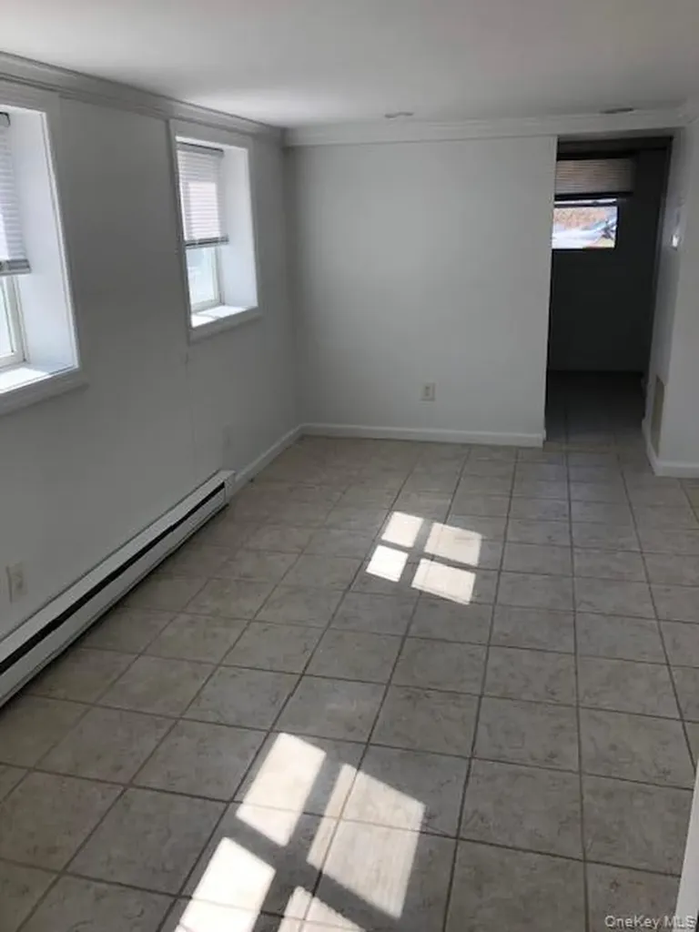 40 Oswego Long Beach NY 11561