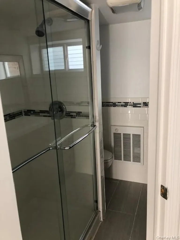 40 Oswego Long Beach NY 11561