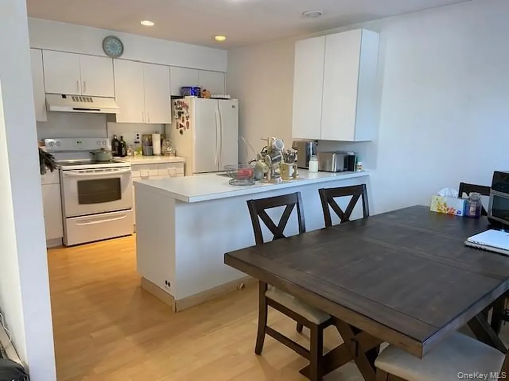18 Gamay Court Commack NY 11725
