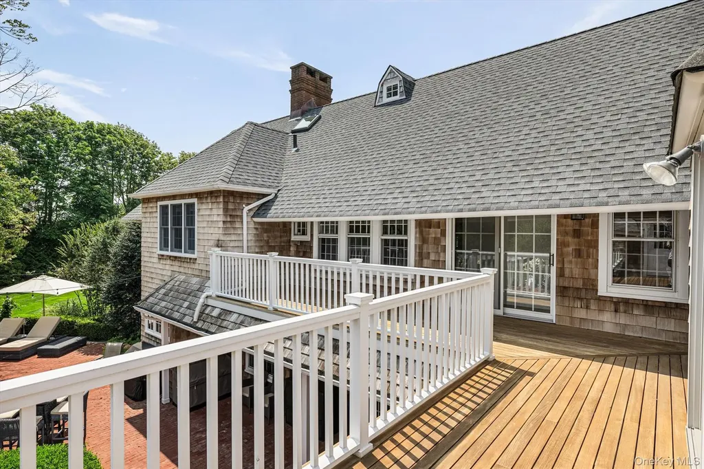 92 Beach Lane Westhampton Beach NY 11978