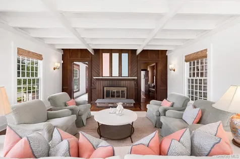 92 Beach Lane Westhampton Beach NY 11978