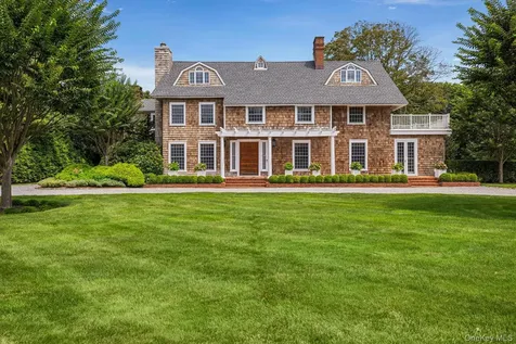 92 Beach Lane Westhampton Beach NY 11978